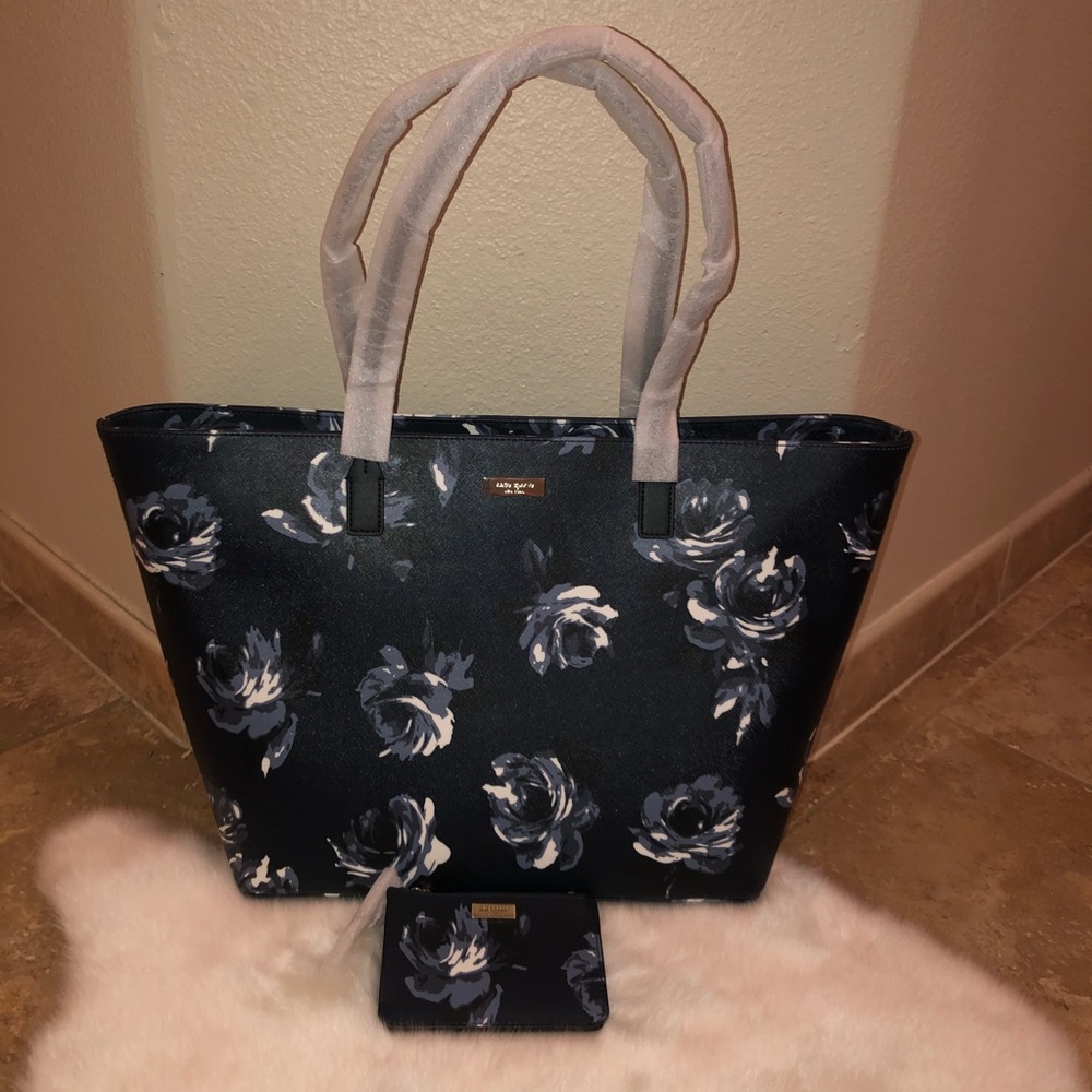❌SOLD❌ Kate Spade Shore Street Rose Tote/Wallet - Picture 6 of 16